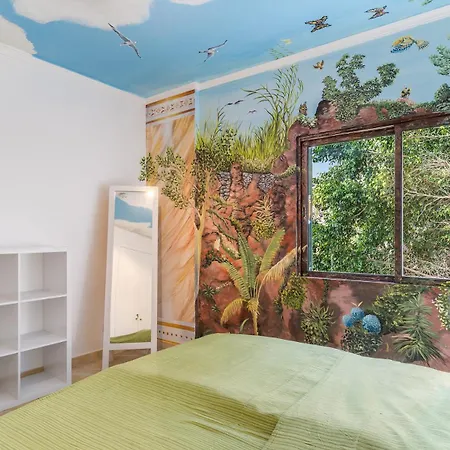 Ferienwohnung Fuer 4 Personen Ca 90 Qm In Canico, Madeira Ostkueste Von Madeira Apartment